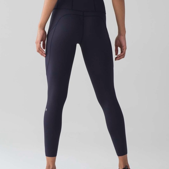 NWOT Lululemon Fast and Free Leggings 25” - Picture 3 of 4